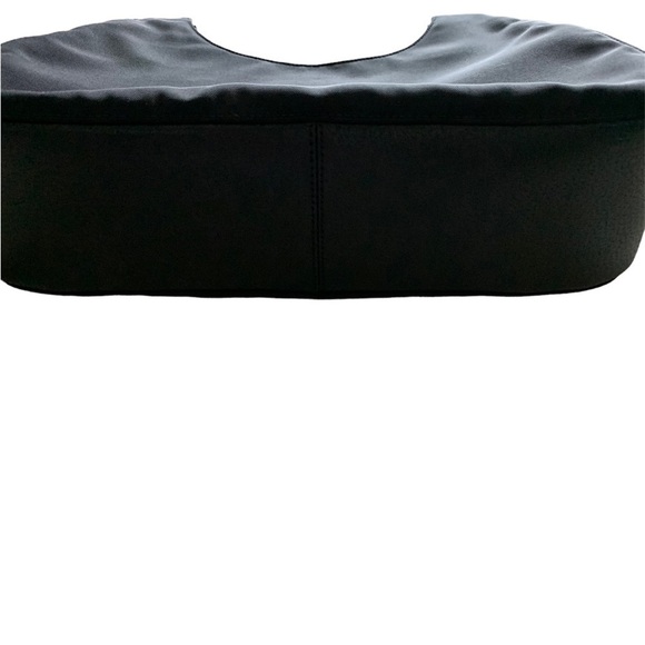 GUCCI Bamboo One Handle Nylon Shoulder Bag, Black - Pre Owned Condition - Picture 9 of 13